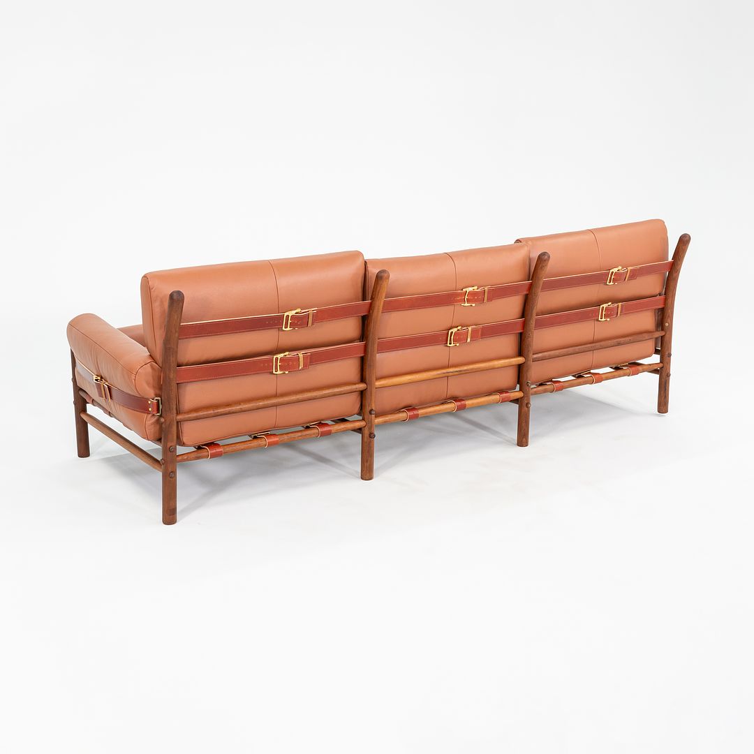 Kontiki Sofa
