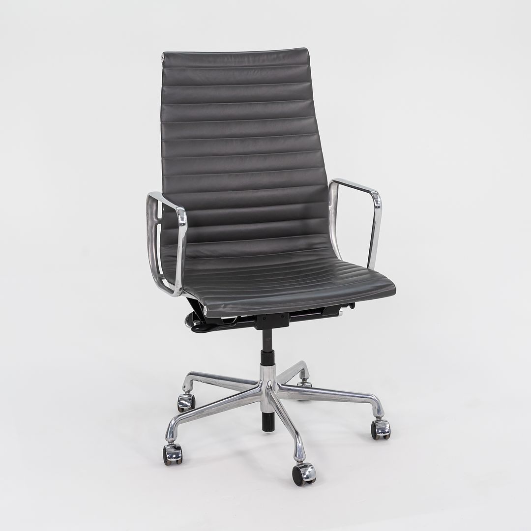 Aluminum Group Executive Desk Chair, EA337