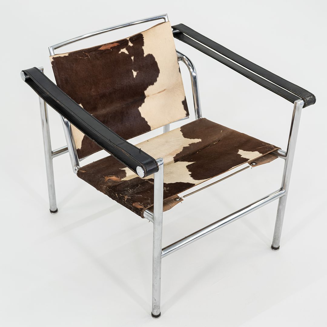 LC1 Basculant Chair