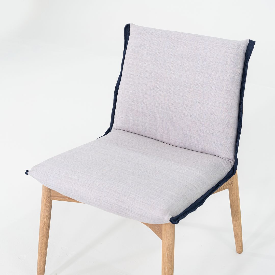 EOO4 Embrace Dining Chair Set