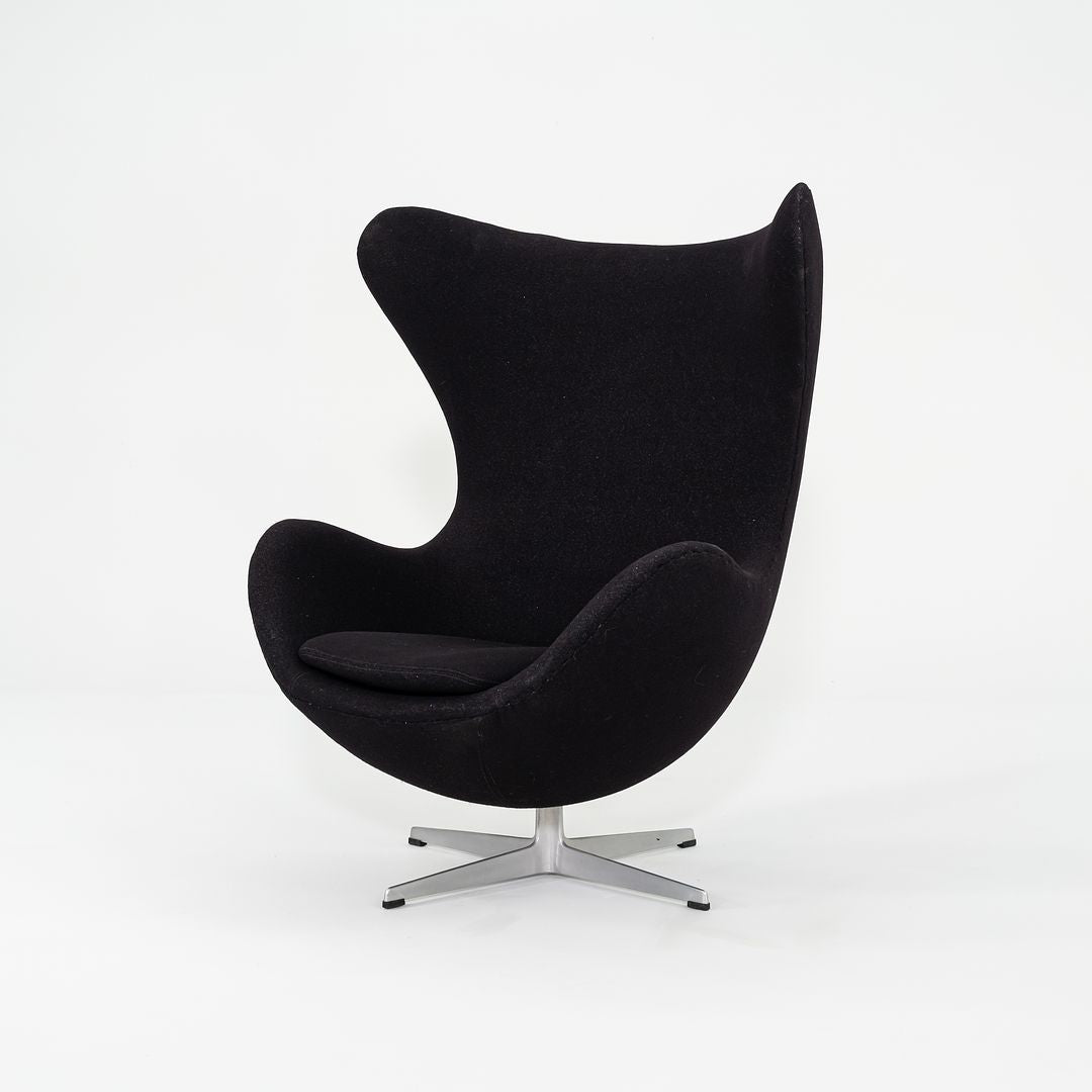 Egg Chair and Ottoman