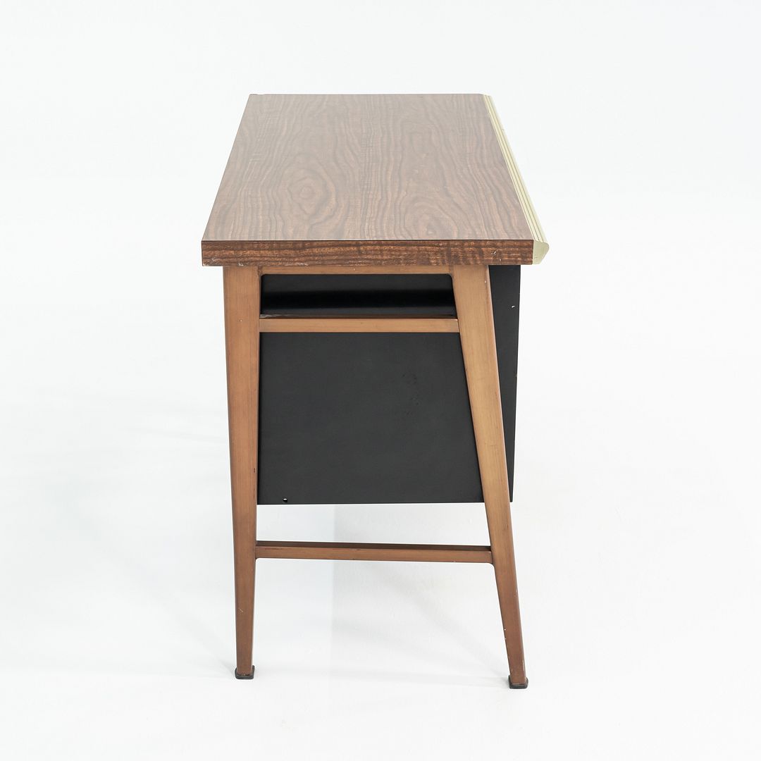 Italic Cabinet