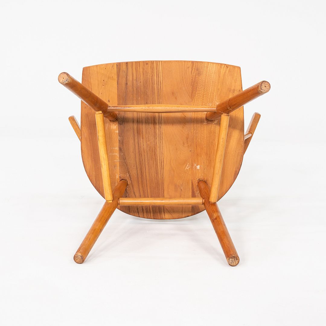 N19 Straight Chair