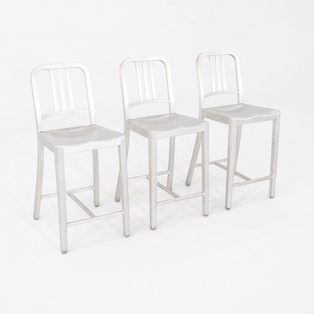 1006 Navy Counter Stool