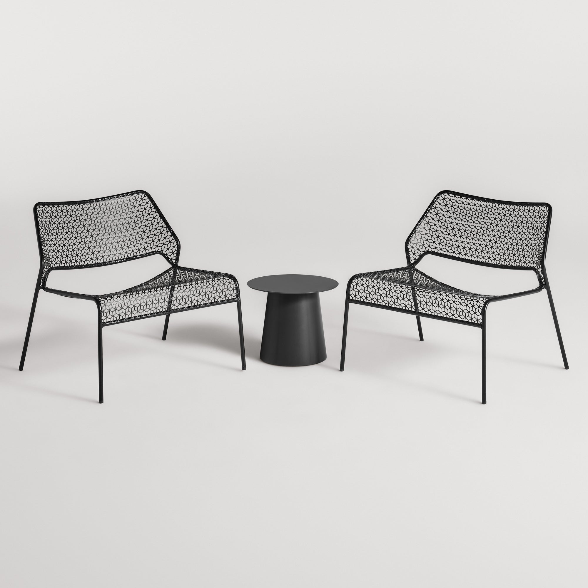 Hot Mesh Lounge Chair — Outdoor