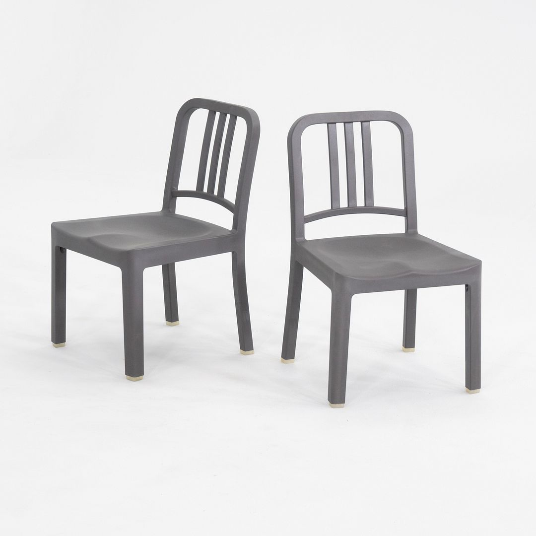 111 Navy Mini Chair