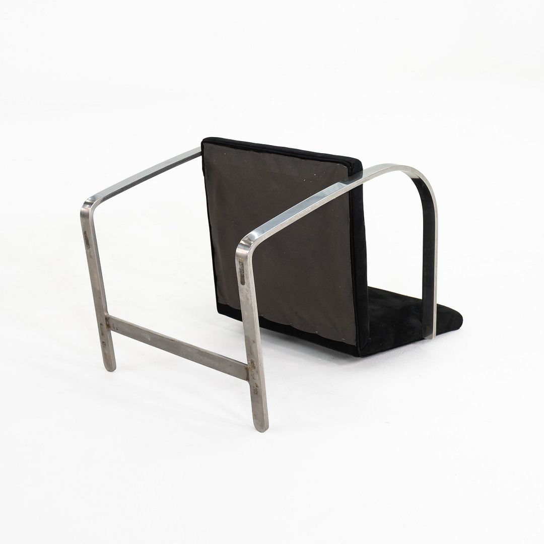 Flat Bar Brno Chair