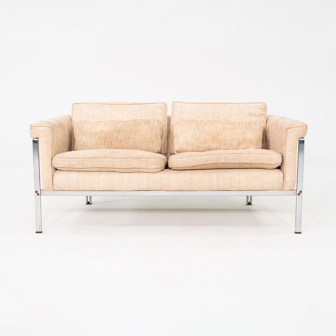 Model HB 6912 Sofa