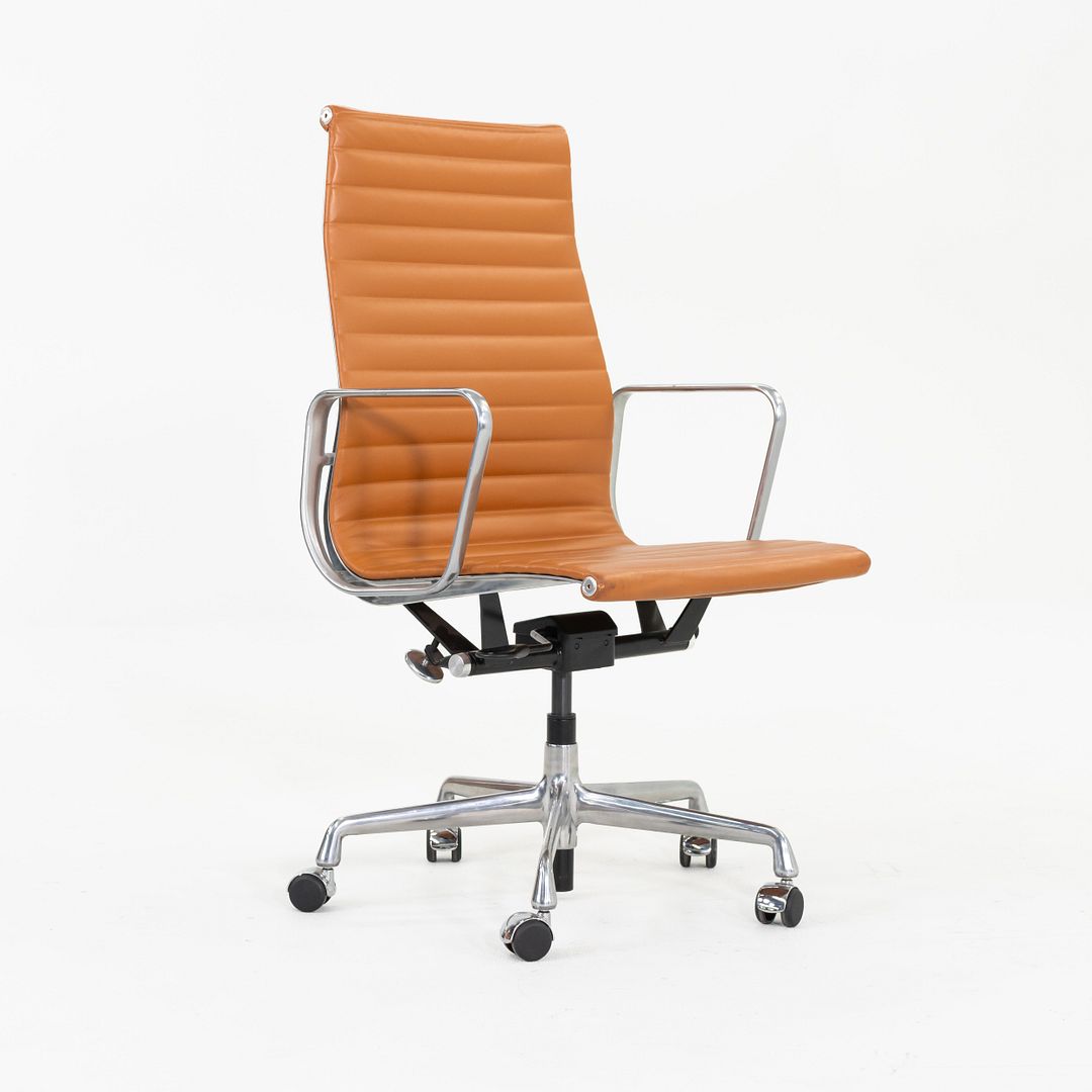Aluminum Group Executive Desk Chair, EA337