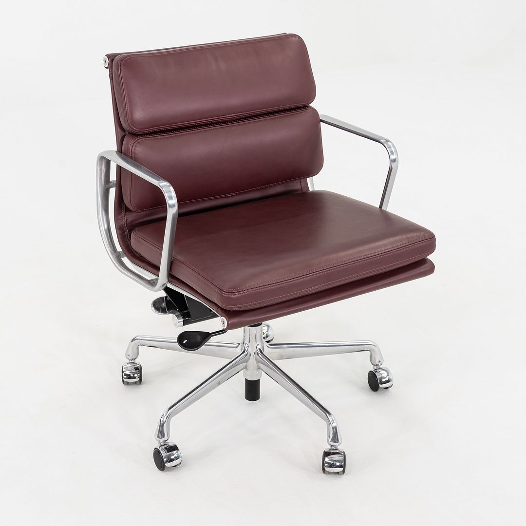 Soft Pad Management Desk Chair, EA435