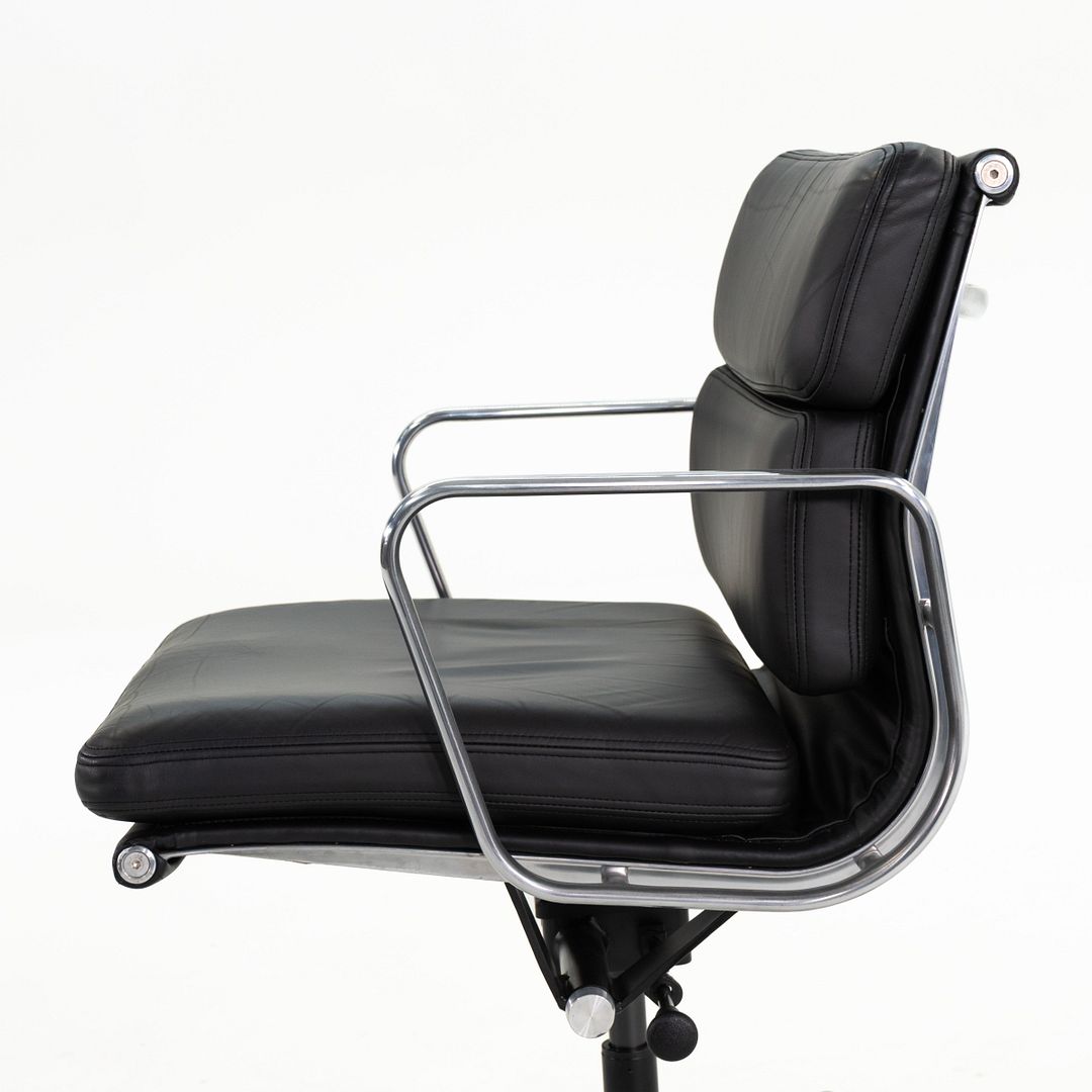 Soft Pad Management Desk Chair, EA435