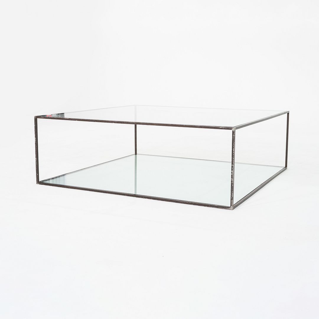 Large Alberto Table