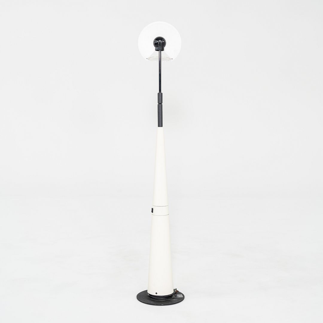 1195 Floor Lamp