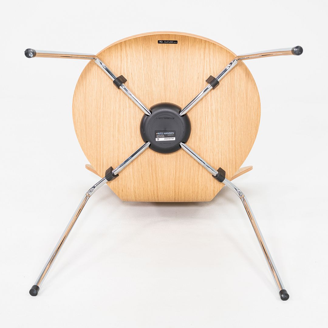 Series 7 Chair, Model 3107