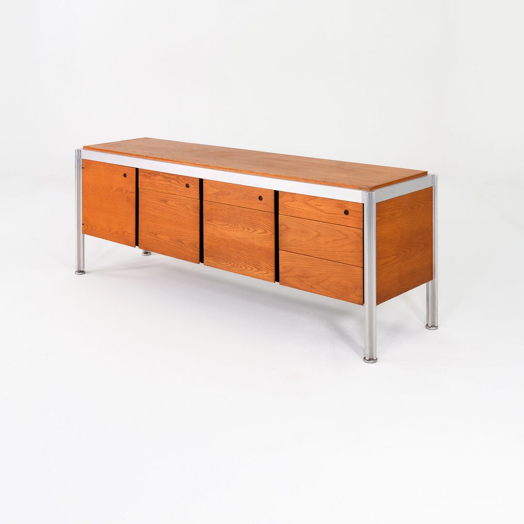 Quadrilobe 4-Postion Credenza