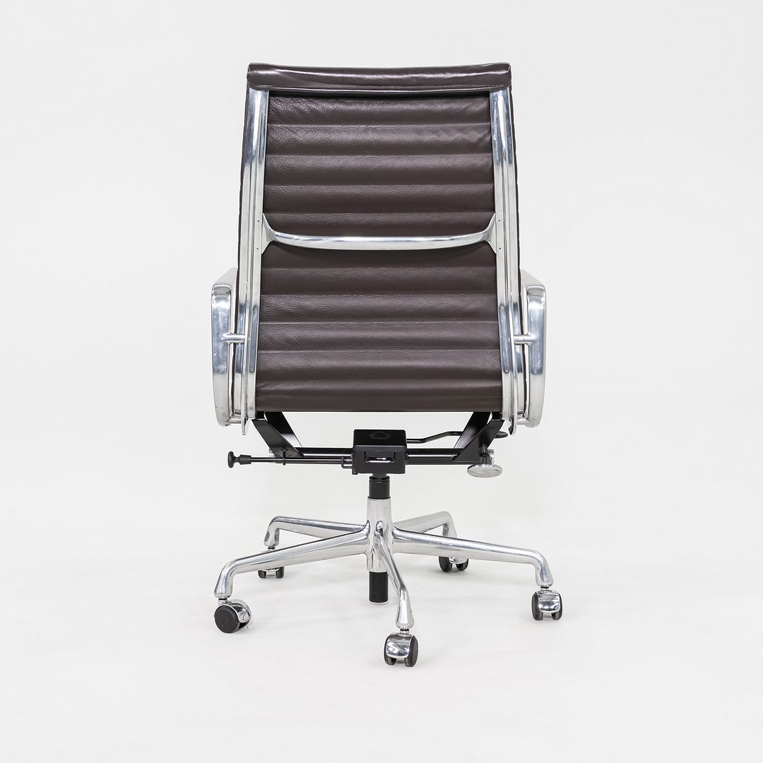 Aluminum Group Executive Desk Chair, Model EA337