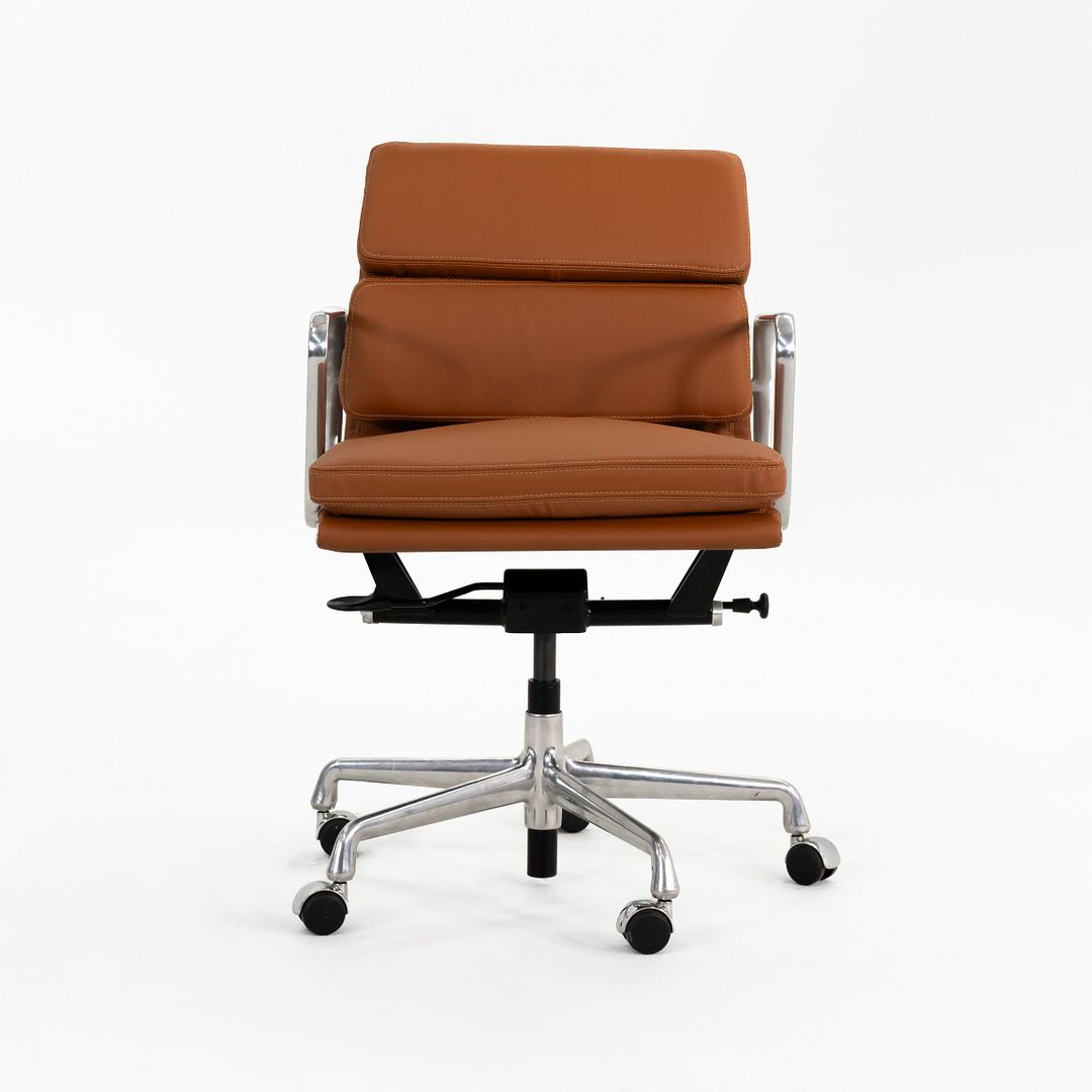 Aluminum Group Soft Pad Management Desk Chair, Model EA435