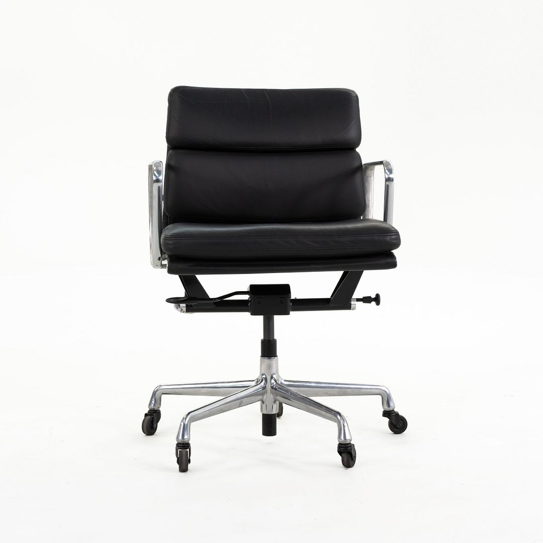 Soft Pad Management Desk Chair, EA435