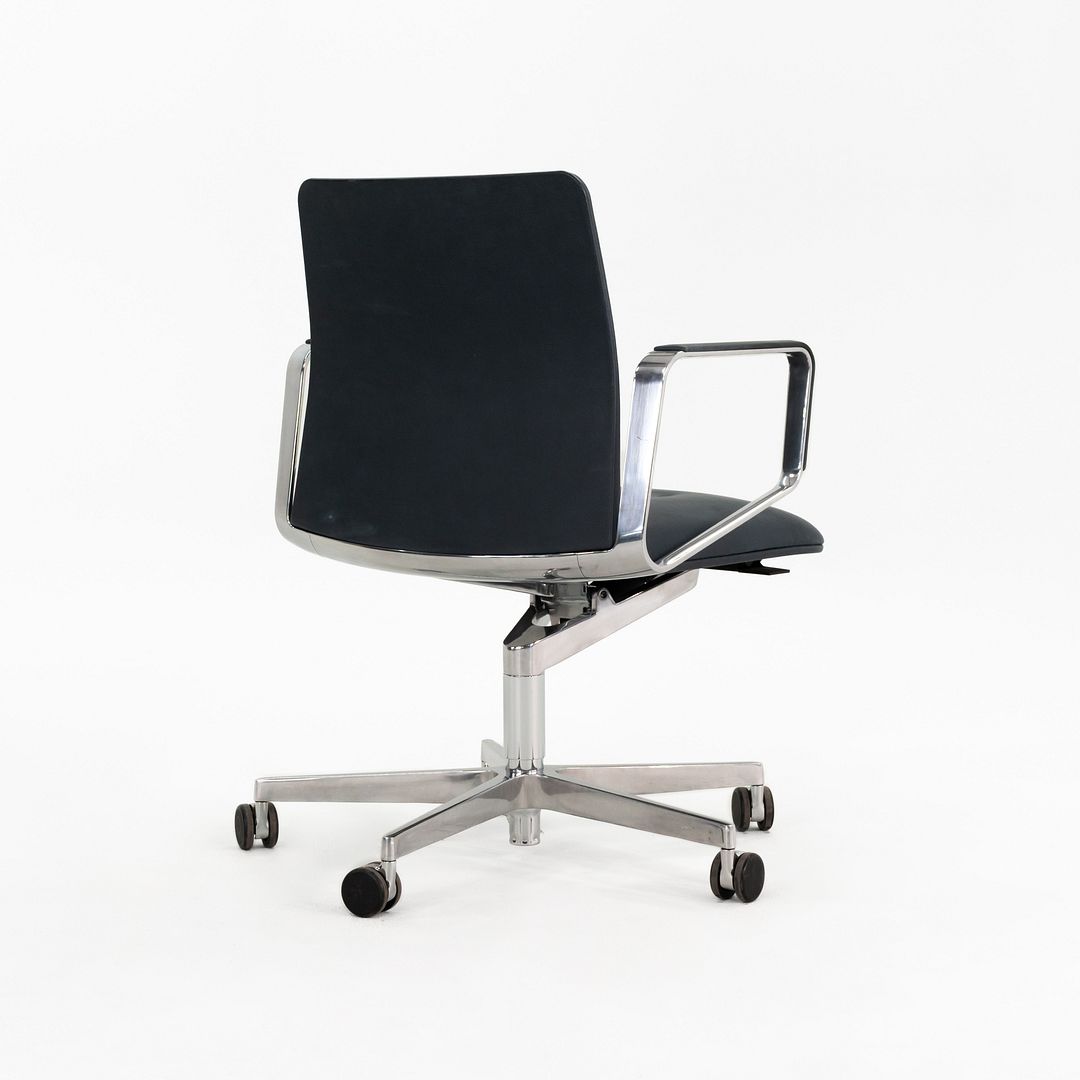 Leadchair Executive Swivel Desk Chair