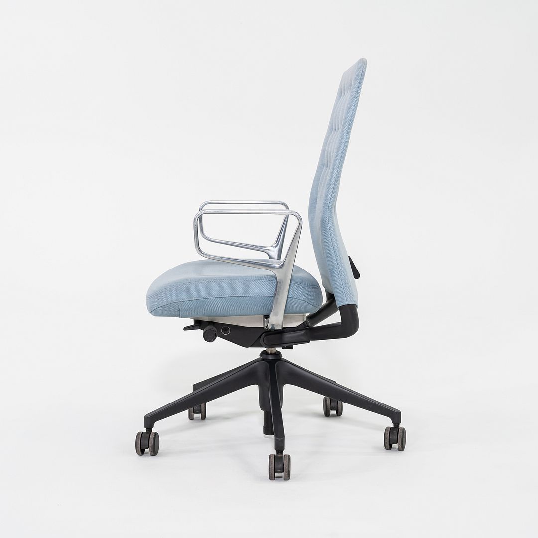 ID Trim Desk Chair