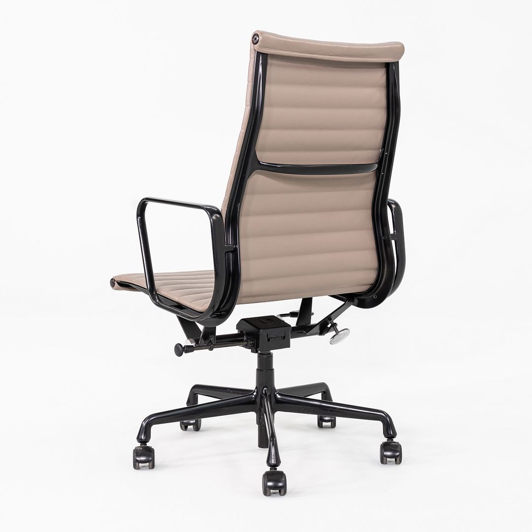 Aluminum Group Executive Desk Chair, Model EA337