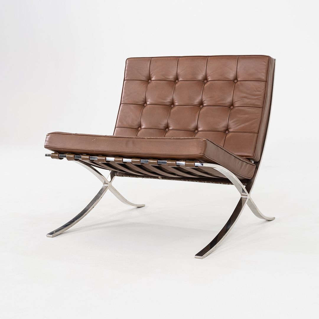 Barcelona Chair, Model 250LS