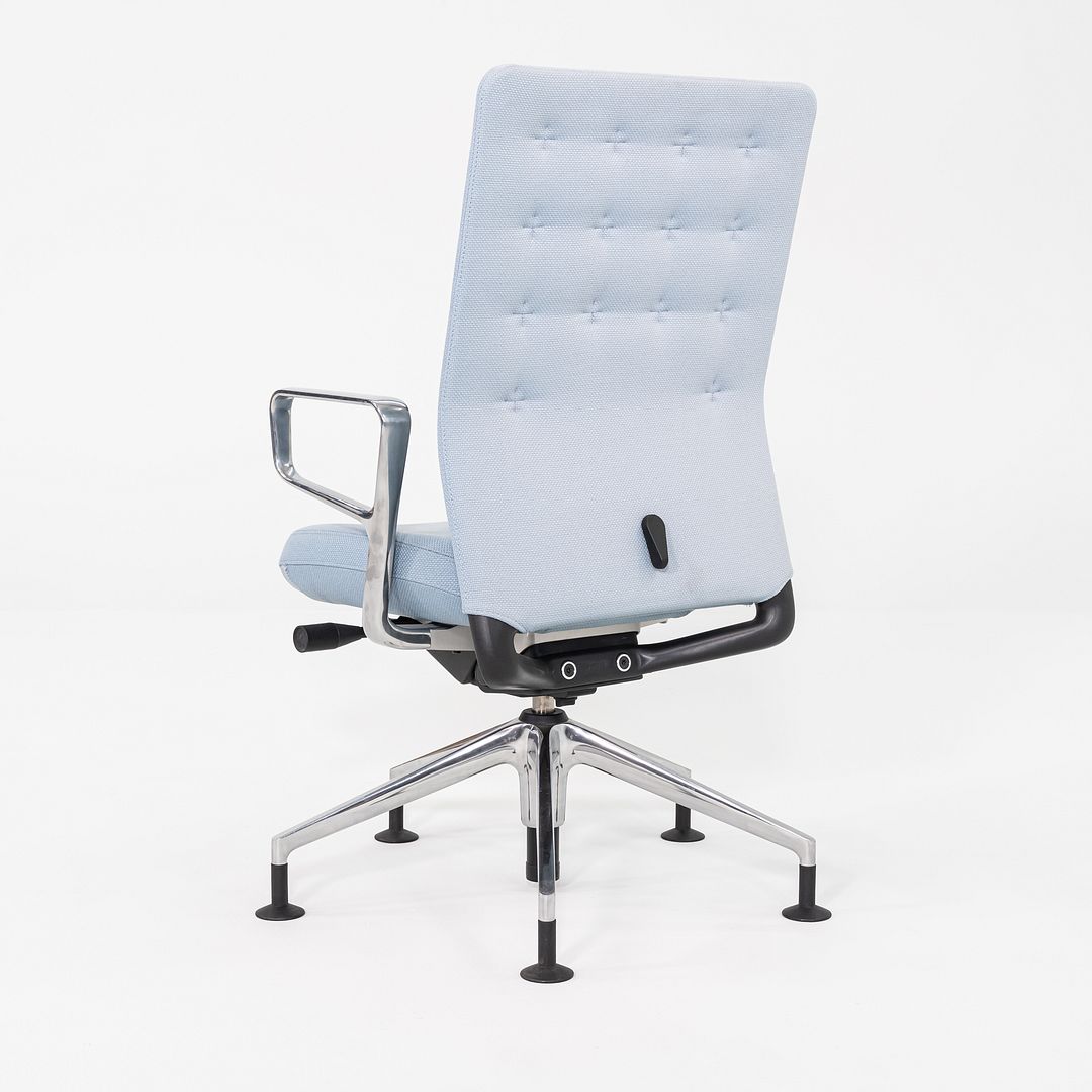ID Trim Desk Chair