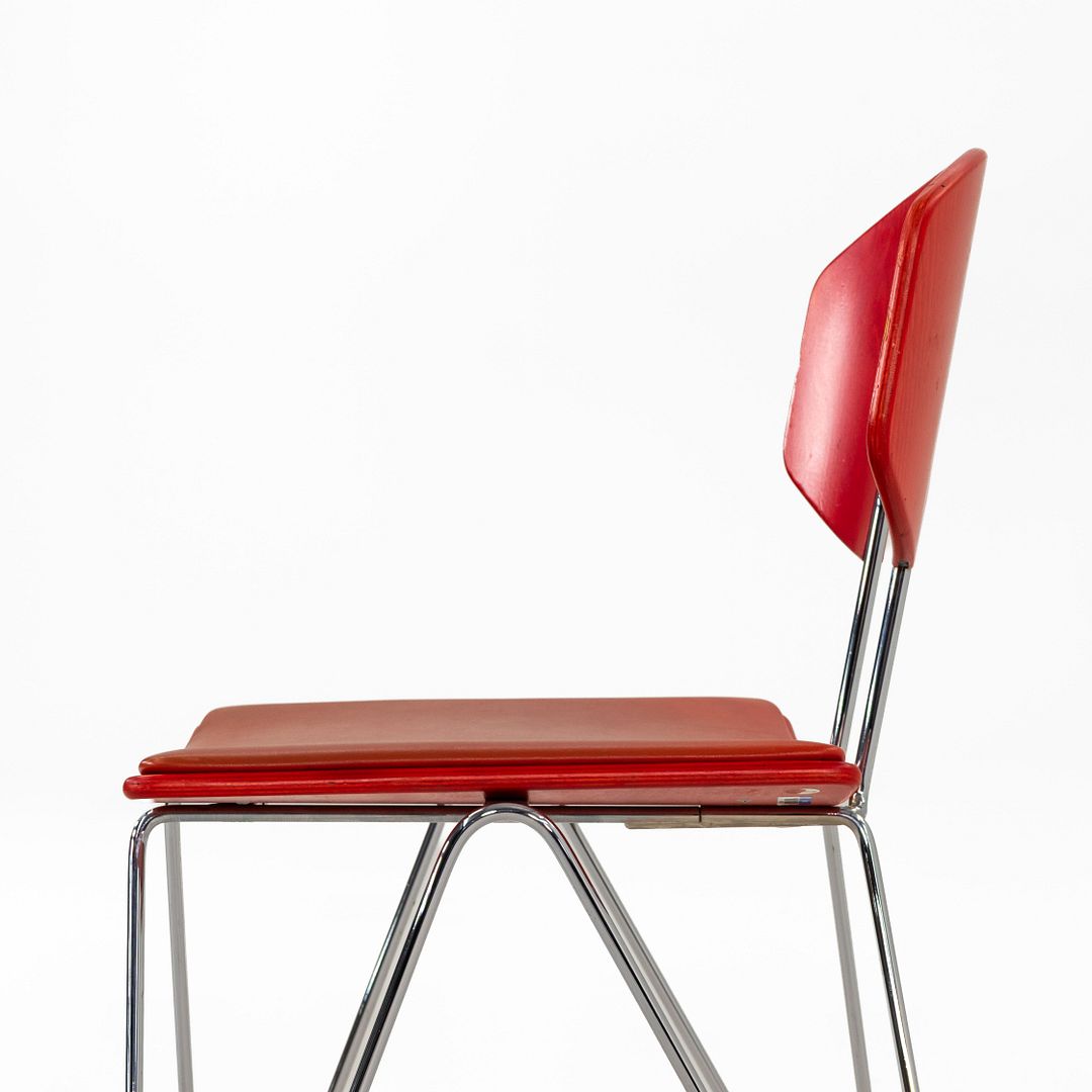 Mikado 1800 Stacking Side Chair