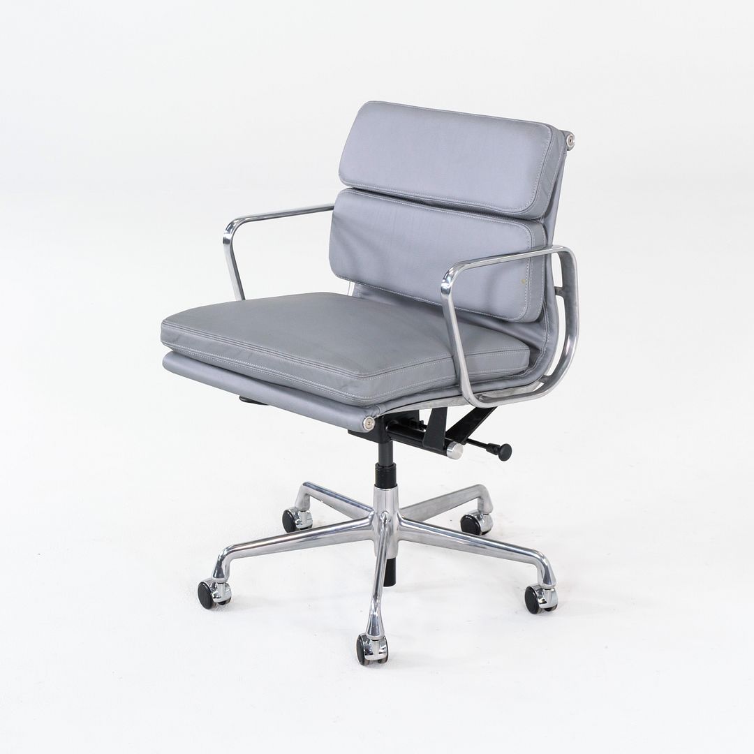 Eames Soft Pad Management Desk Chair, Model 435