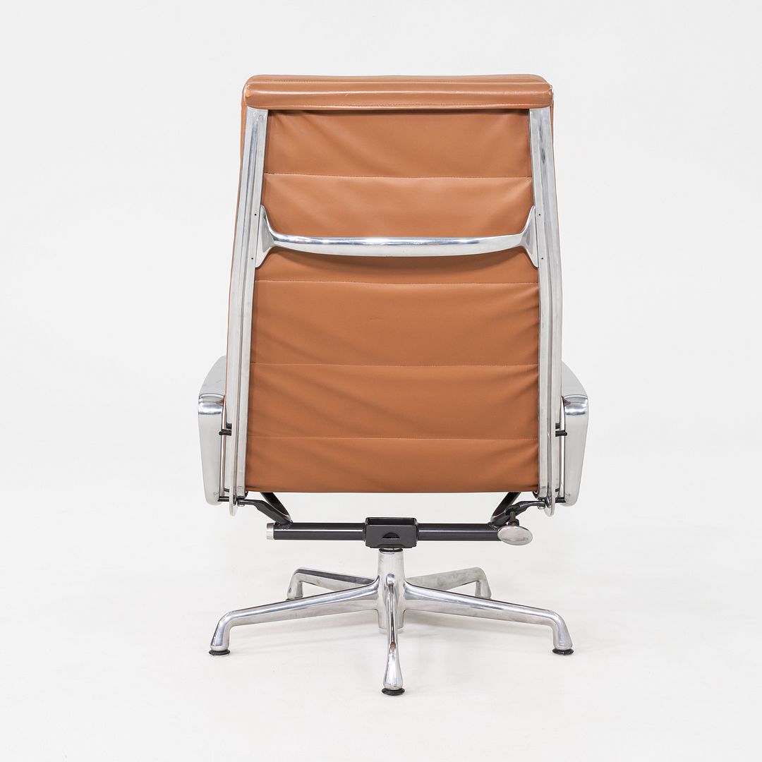 Eames Soft Pad Lounge Chair, Model EA433