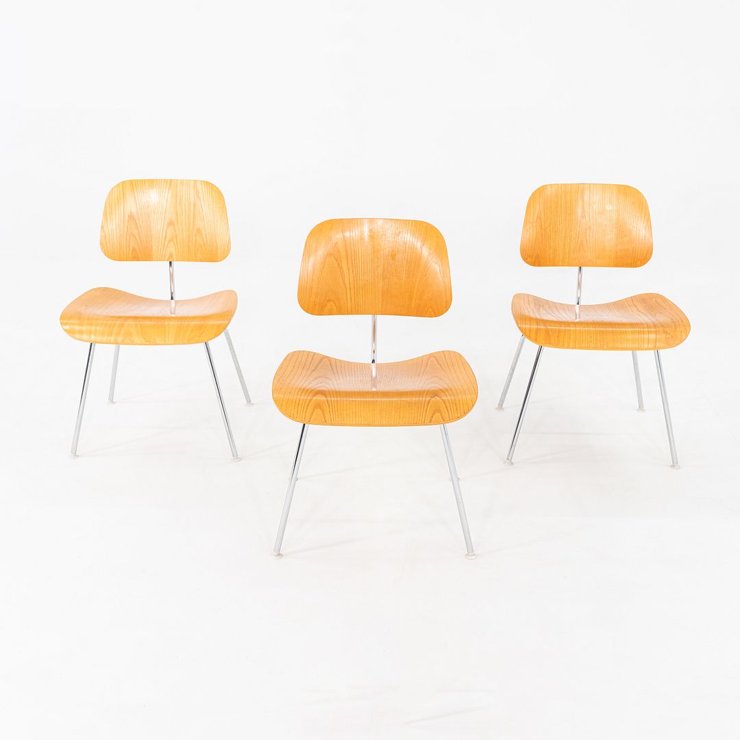 DCM Chair