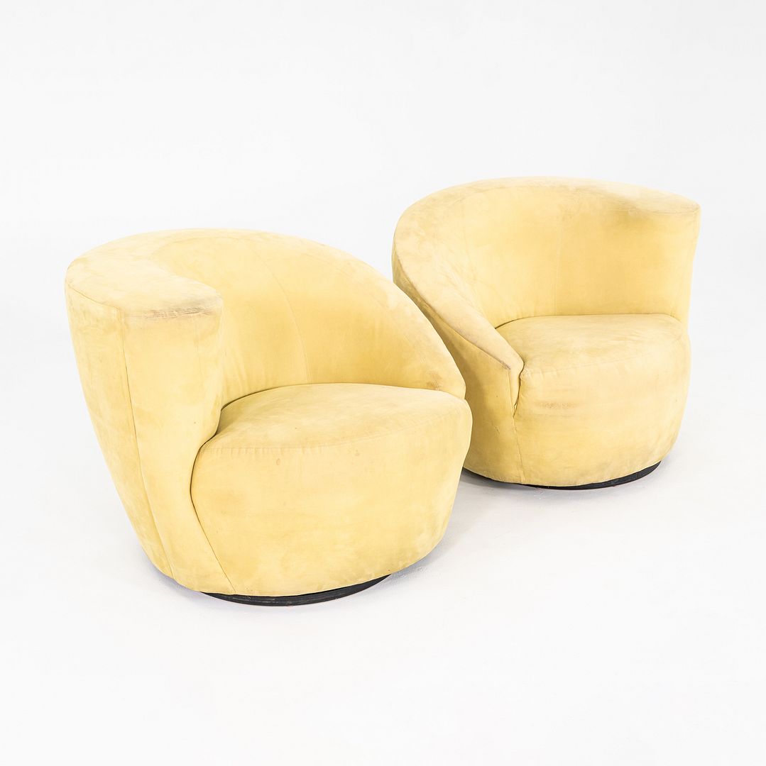 Nautilus Swivel Chair
