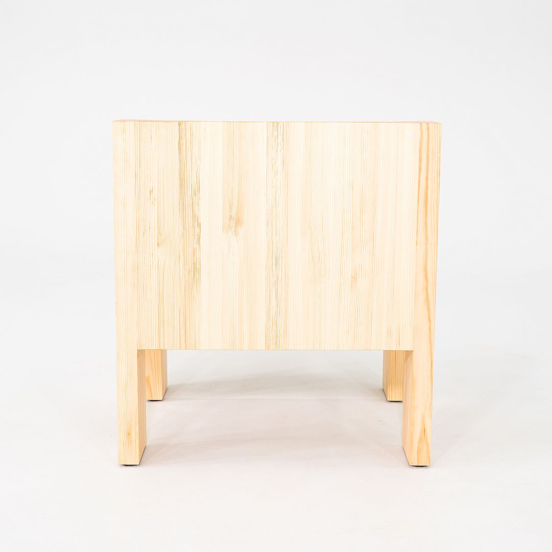 005 Lounge Chair