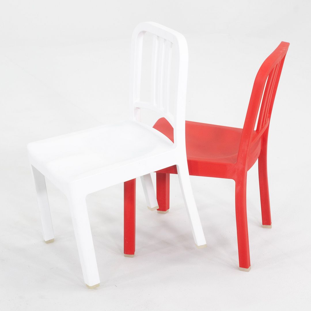 111 Navy Mini Chair