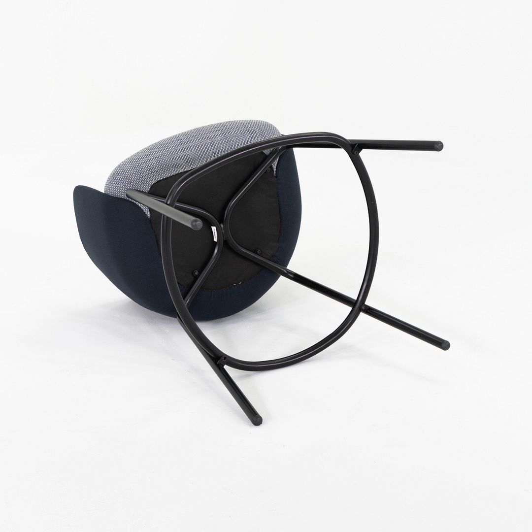 Nest Bar Stool