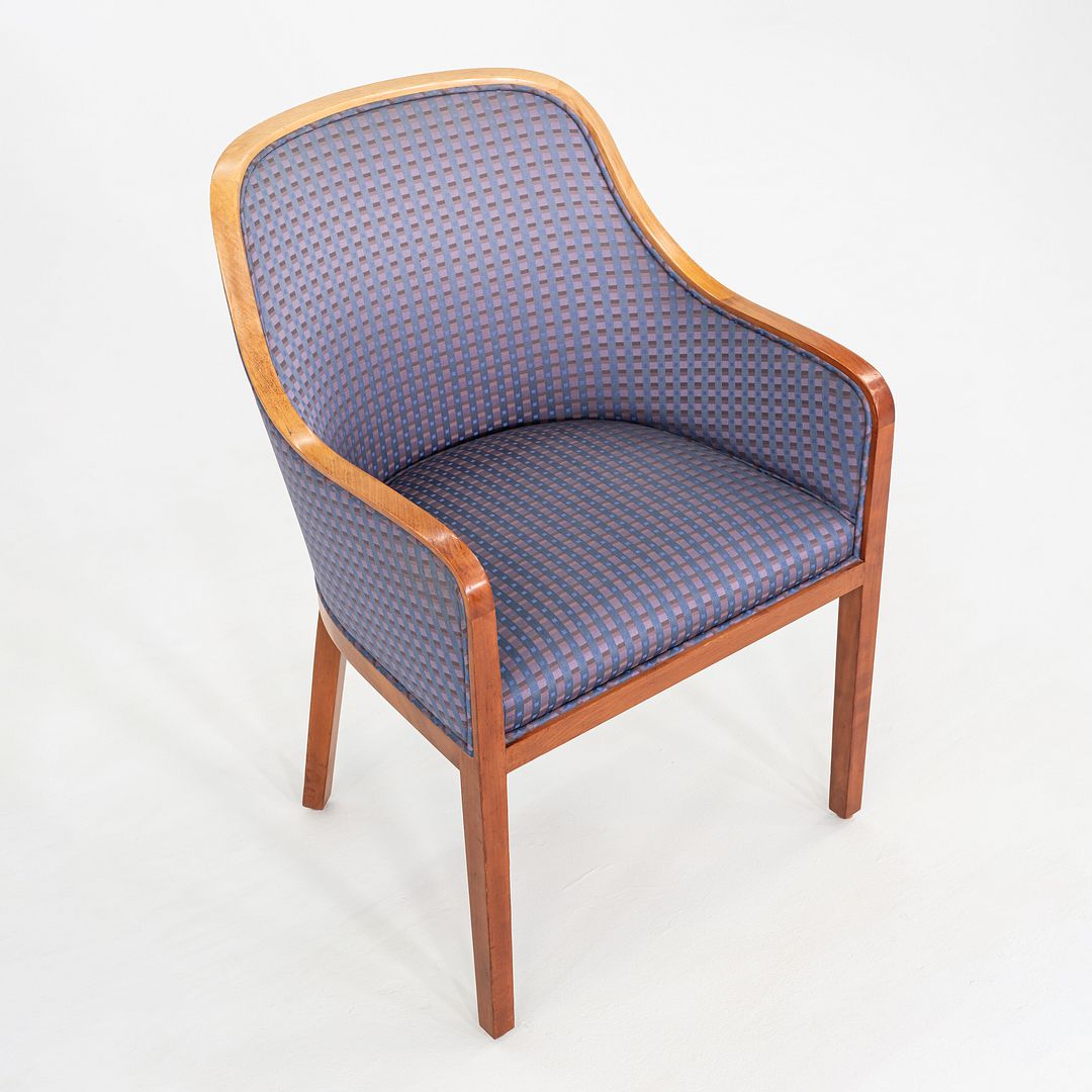 Bankers Chair