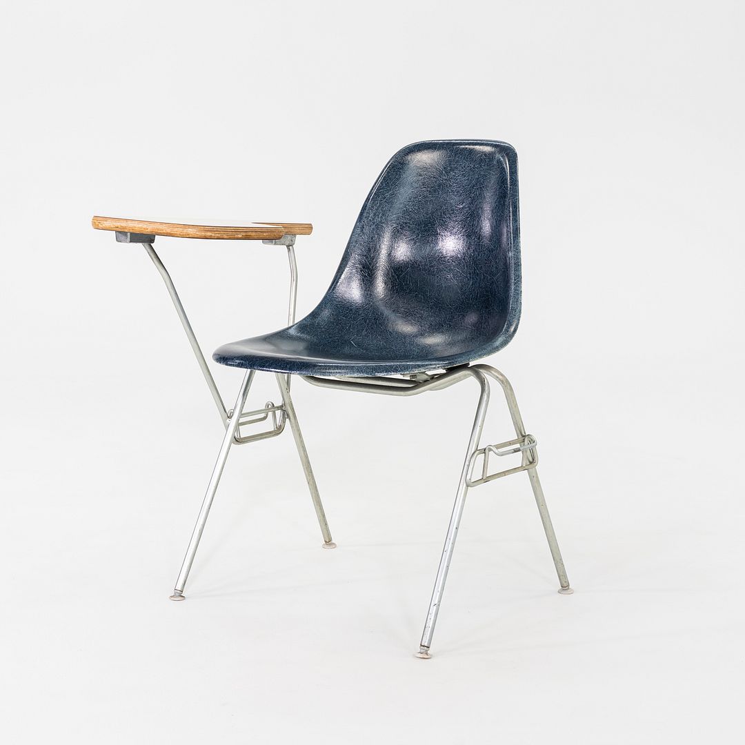 DSS-TA Chair