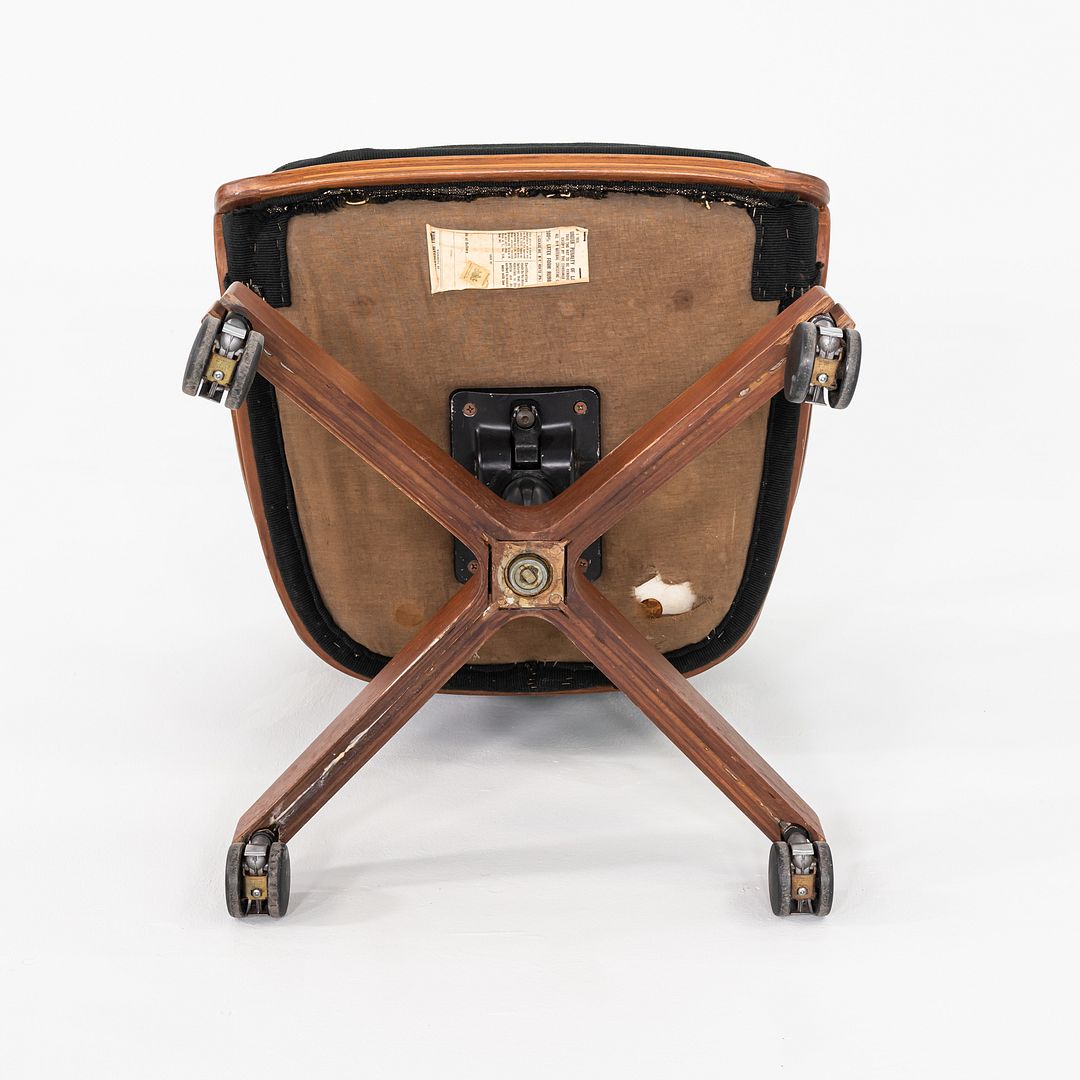 Petitt 1105 Desk Chair