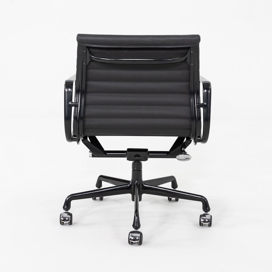 Aluminum Group Management Desk Chair, Model EA335