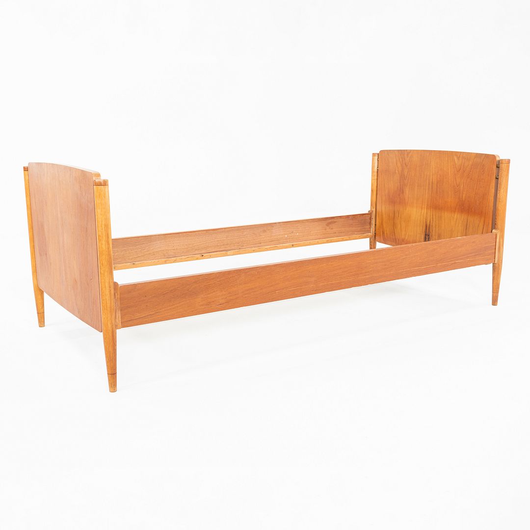 Twin Bed