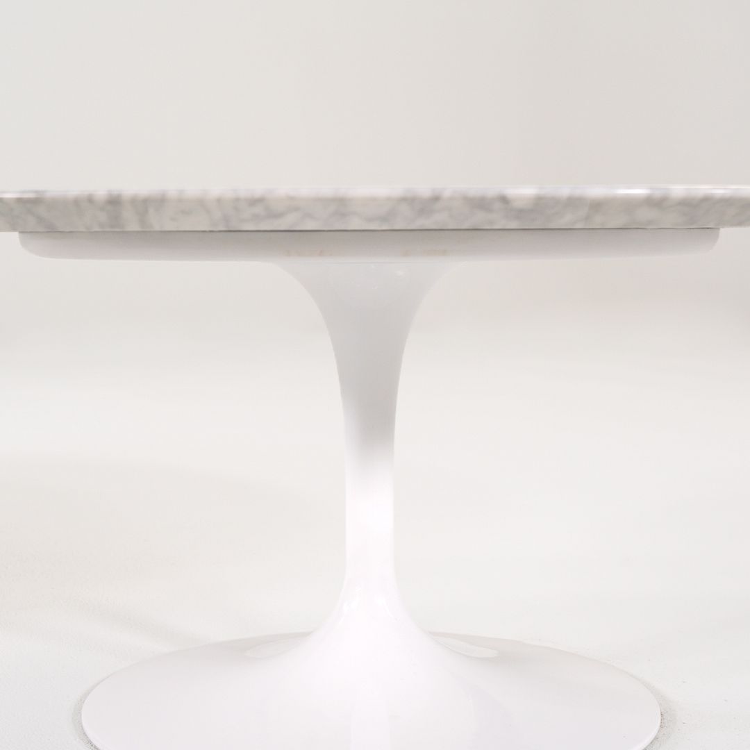 Tulip Coffee Table, Model 160TR