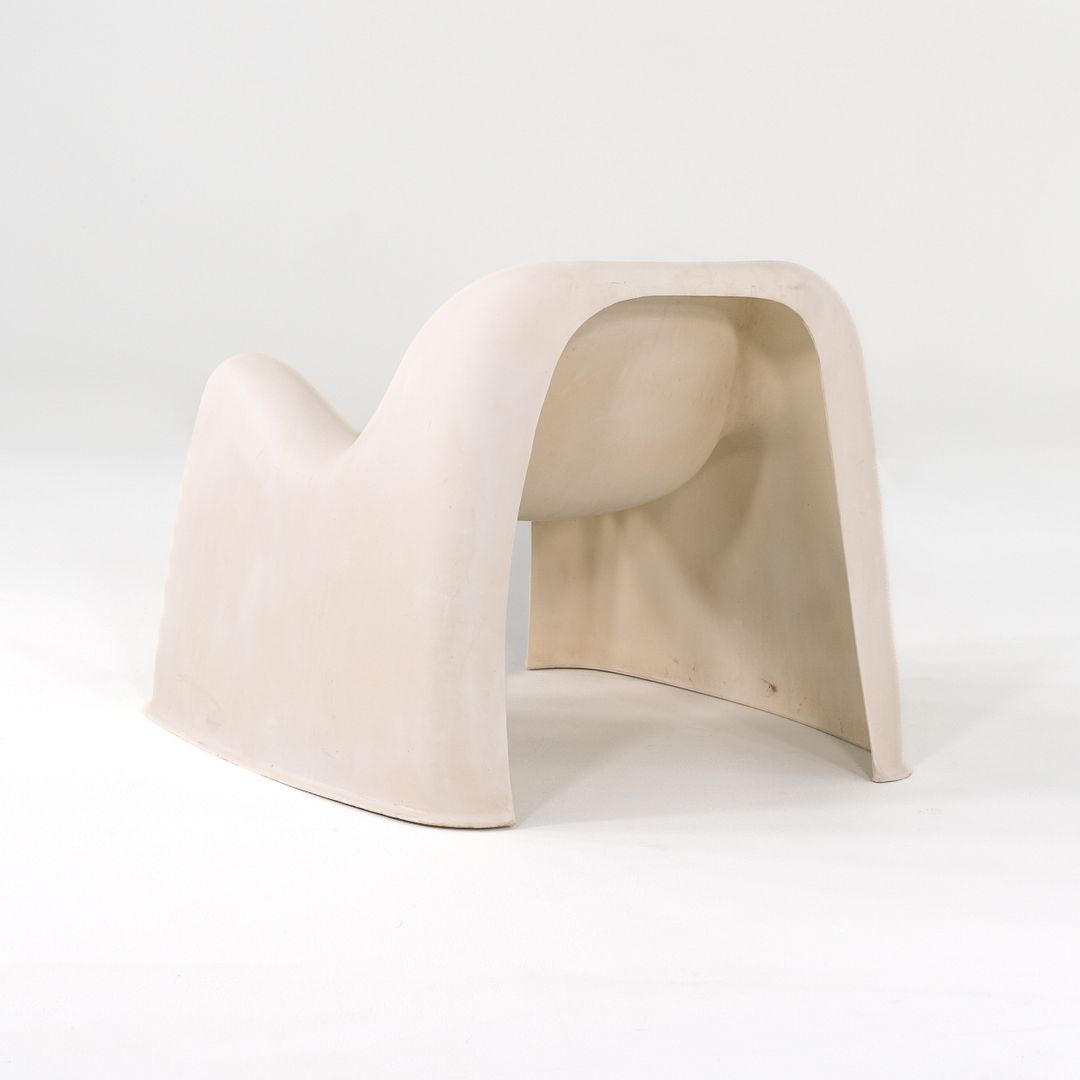 Toga Lounge Chair