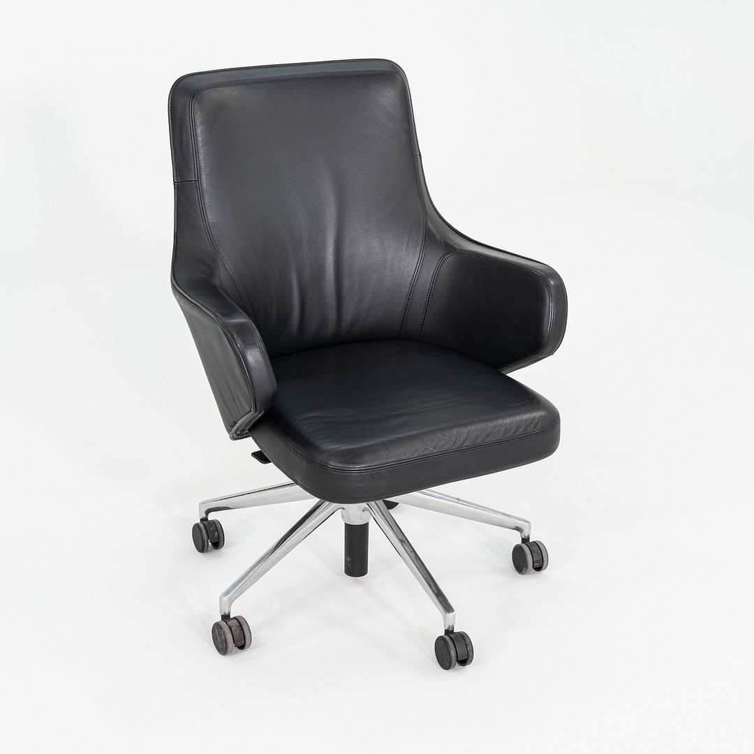 Grand Executive Lowback