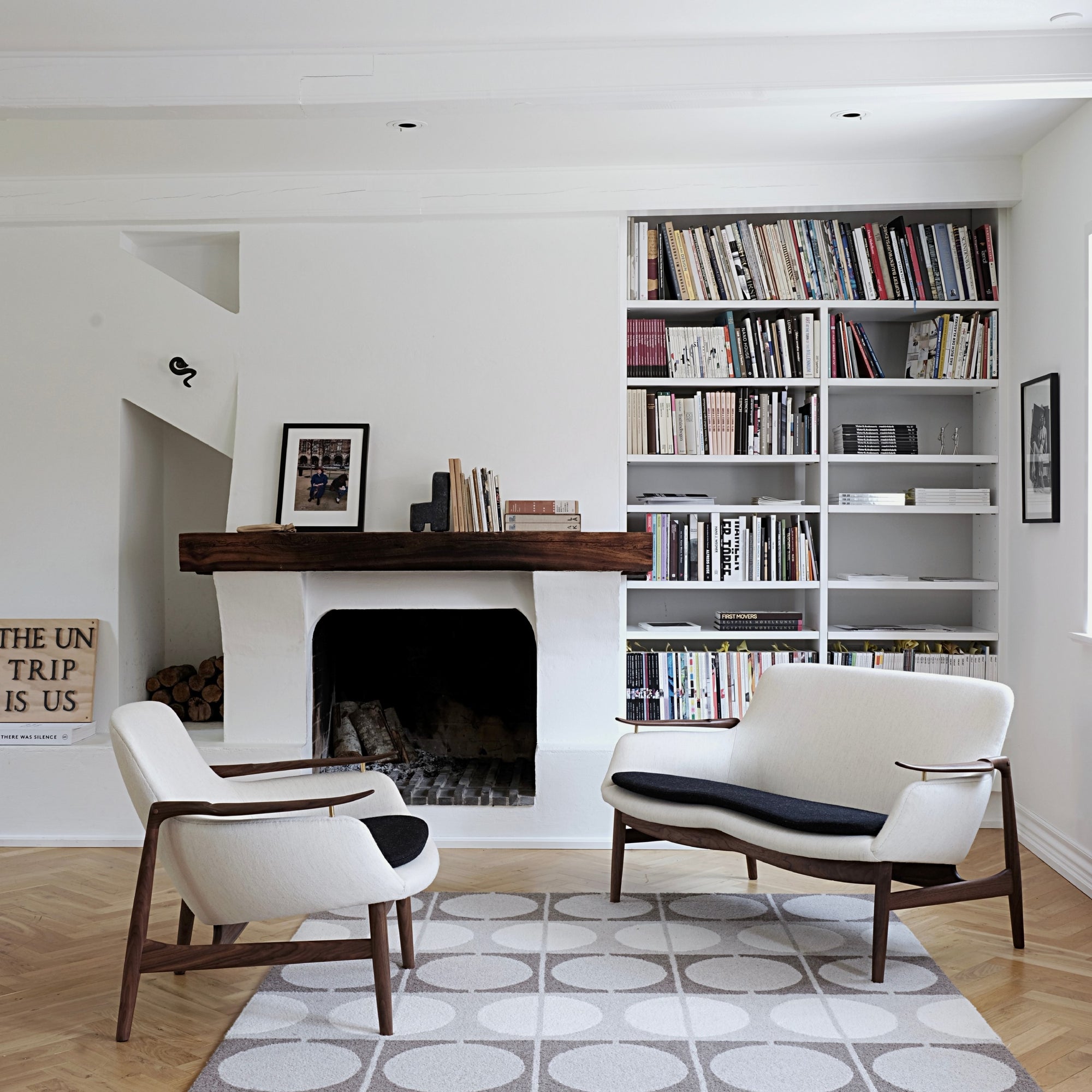 53 Chair with Cushion