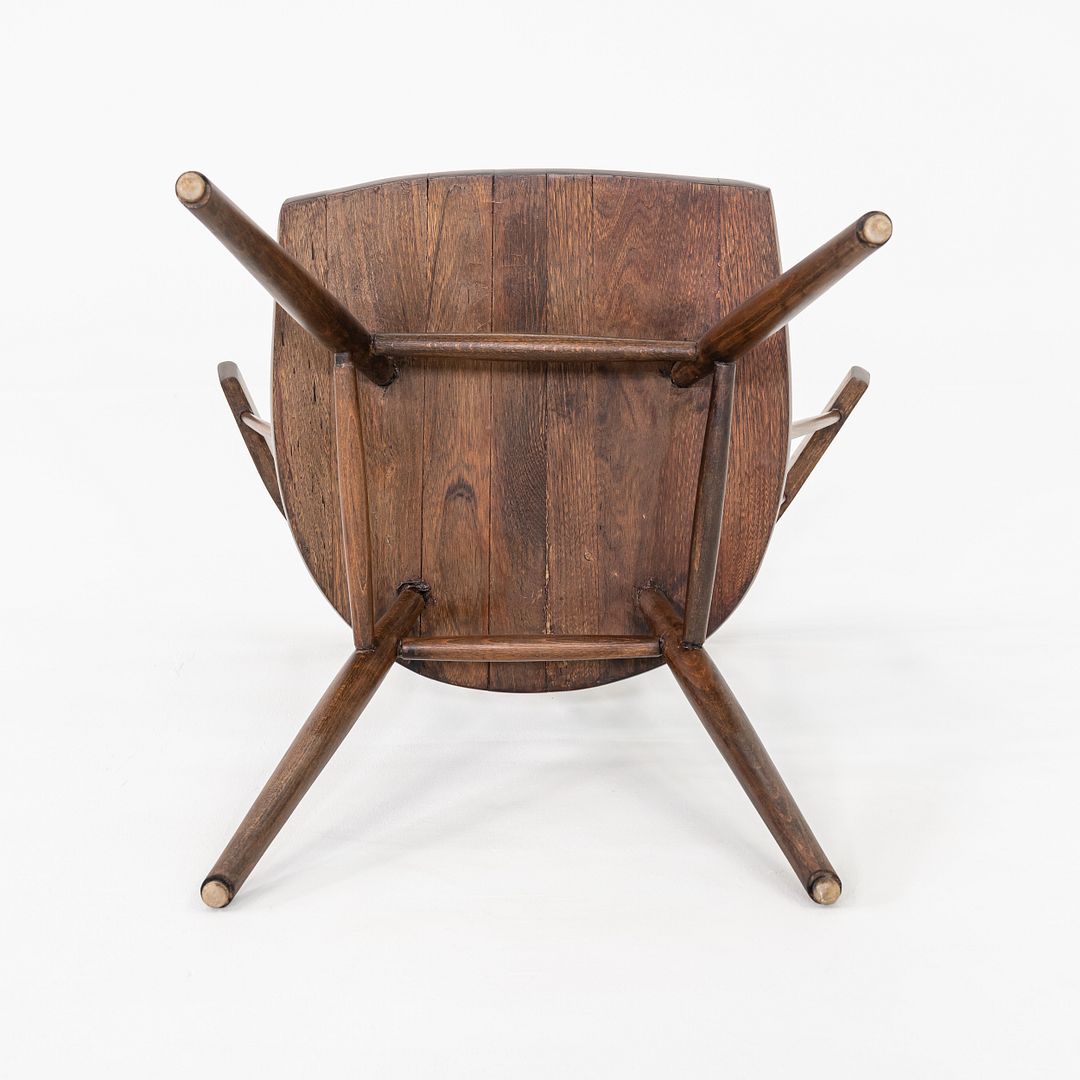 N19 Straight Chair