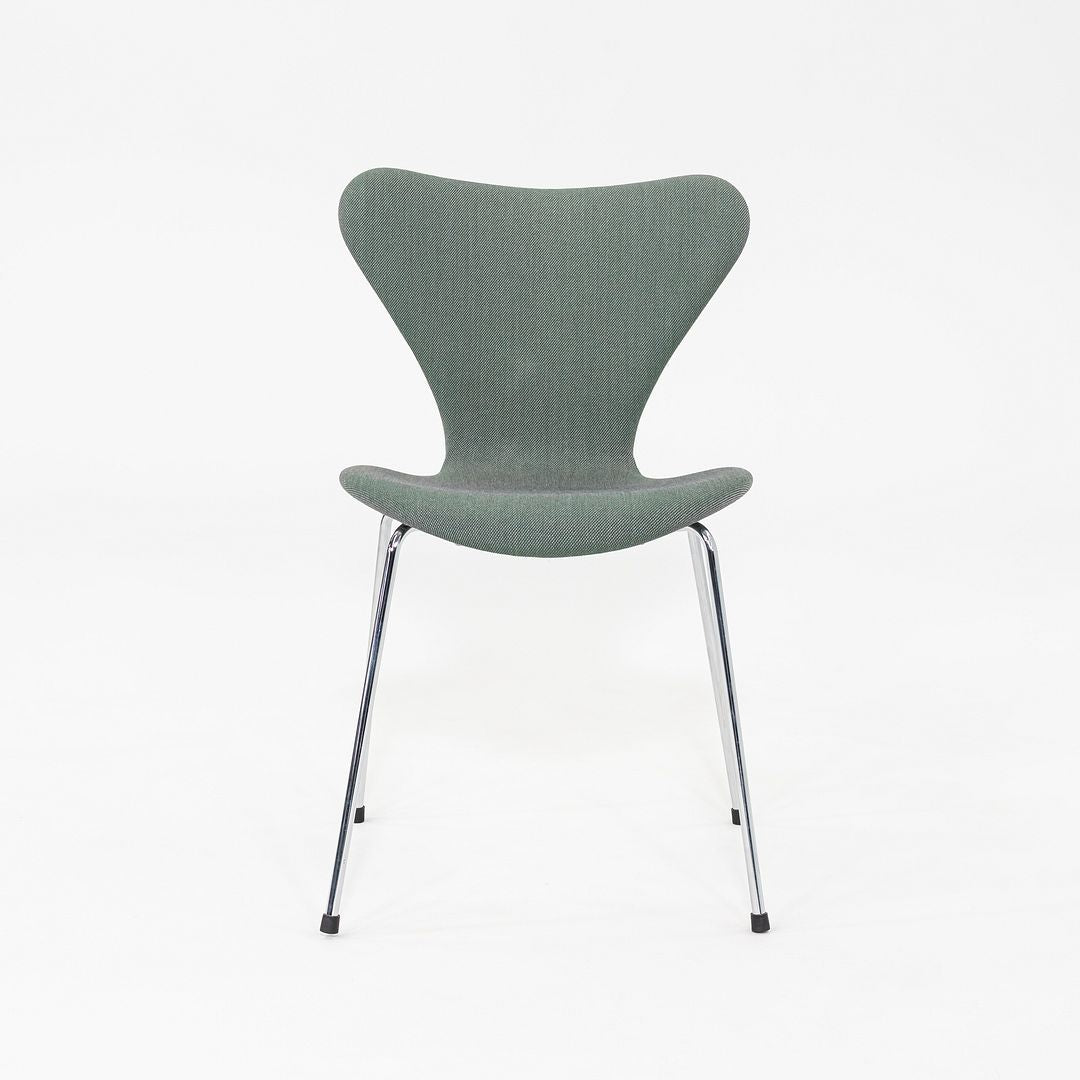 Series 7 Chair, Model 3107