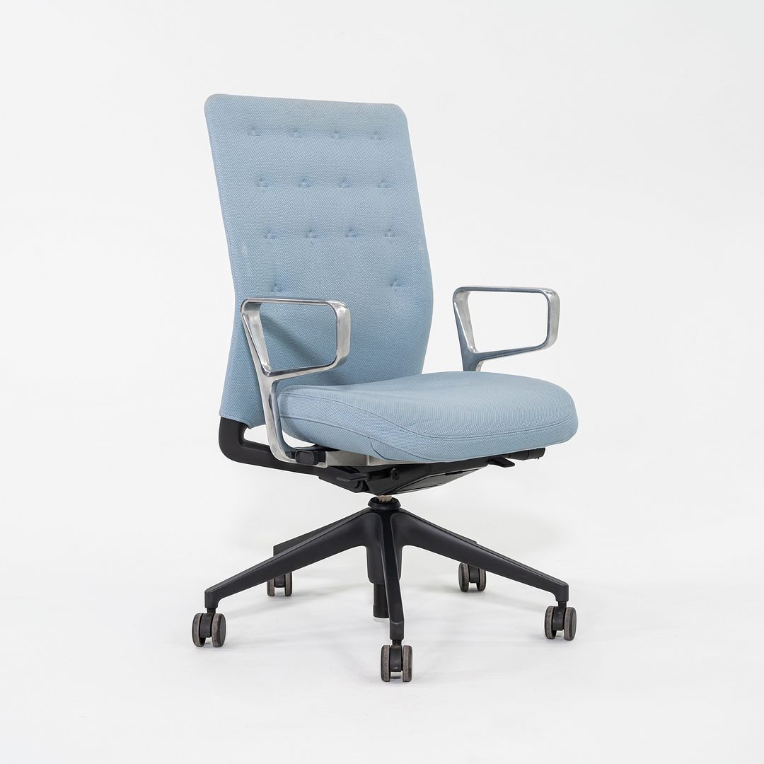 ID Trim Desk Chair
