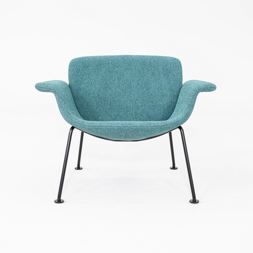 KN04 Lounge Chair