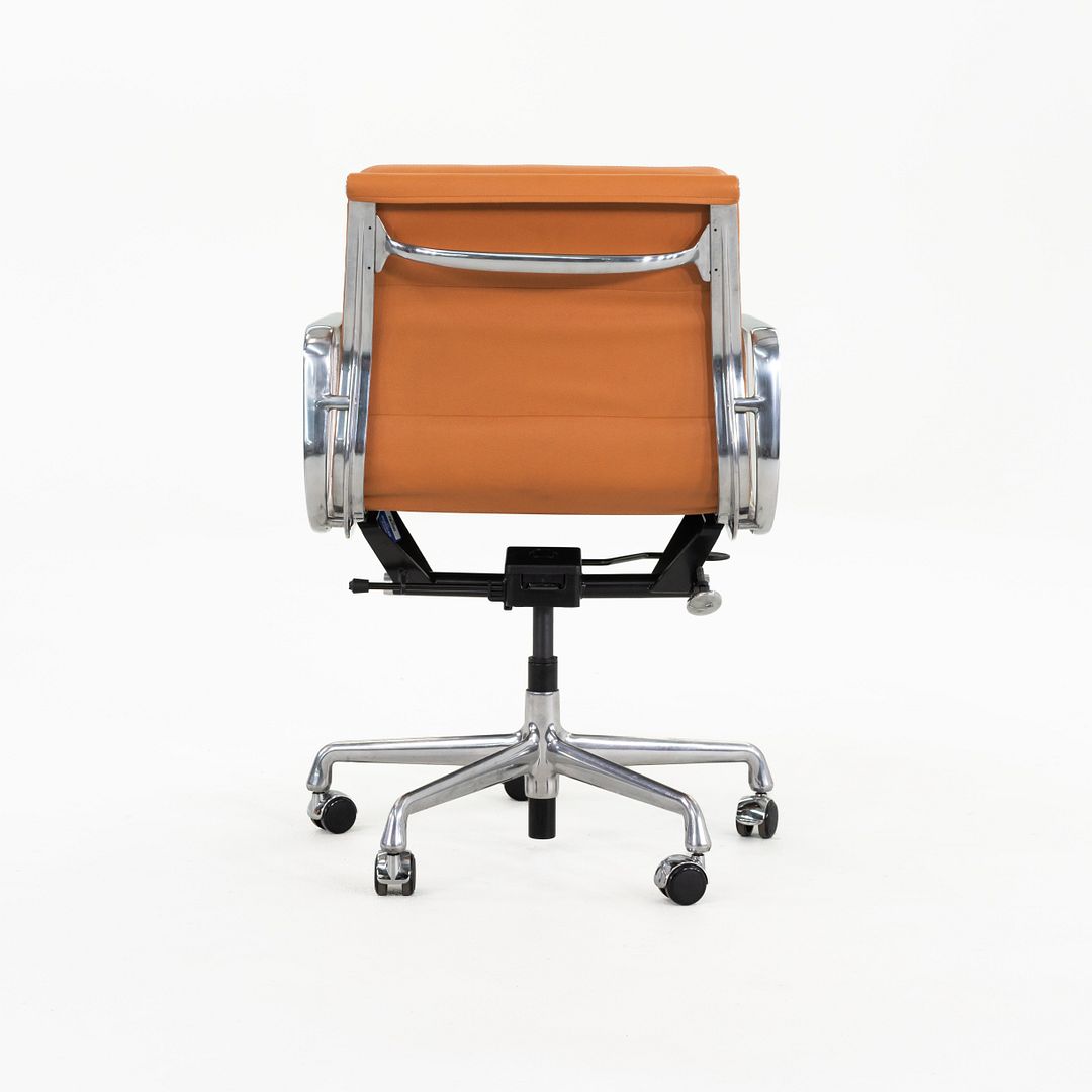 Eames Soft Pad Management Desk Chair, EA435