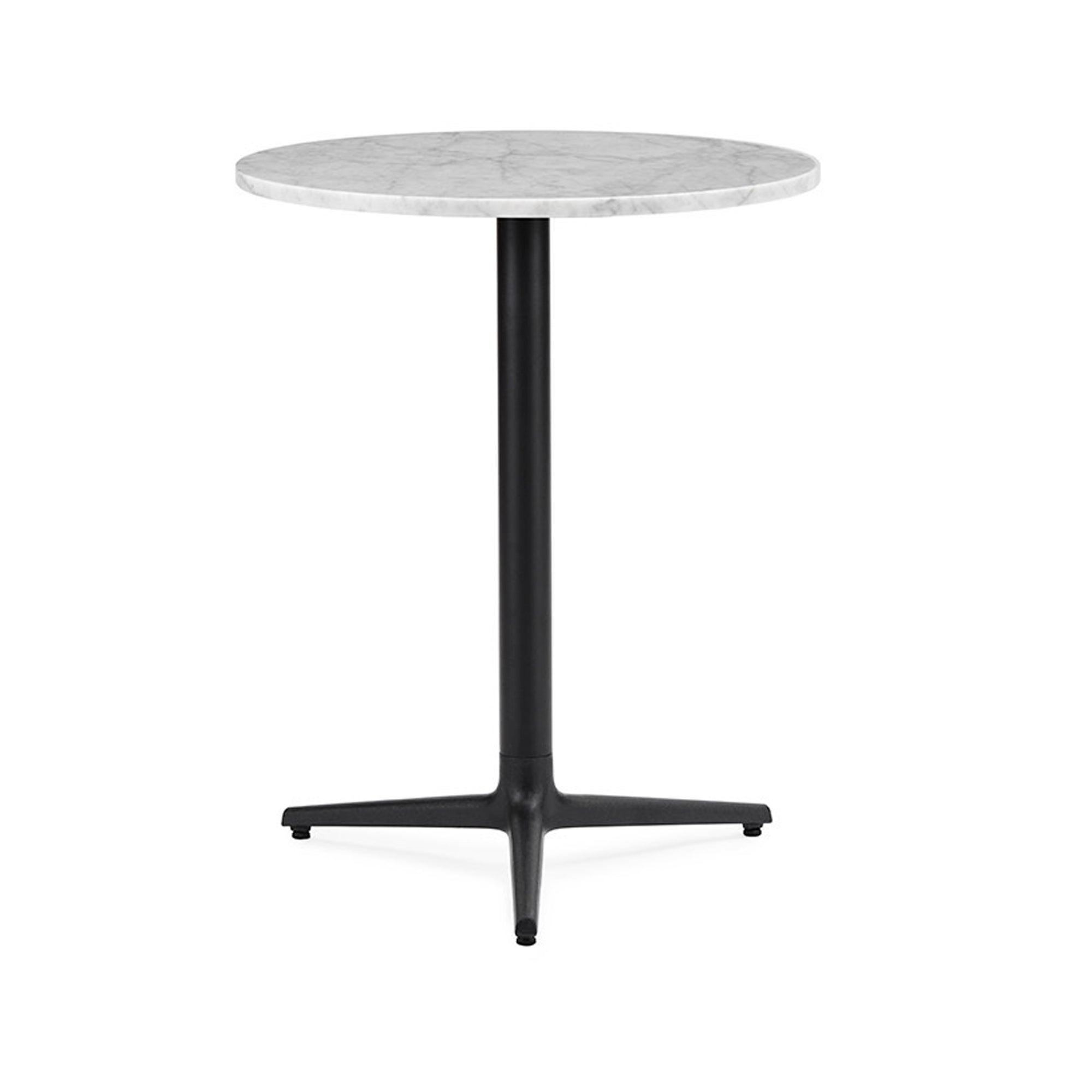 Allez Dining Table — 3 Legs